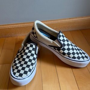 Black checkered Vans